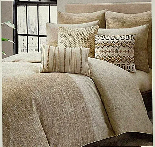 NEW KAS Room Duvet Cover Amara Gold with Metallic Threading Twin 68" x 90"