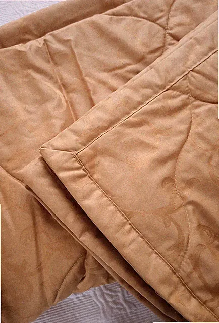 Queen Scroll Jacquard Bedspread Bed Cover Golden Tan Lightweight Blanket