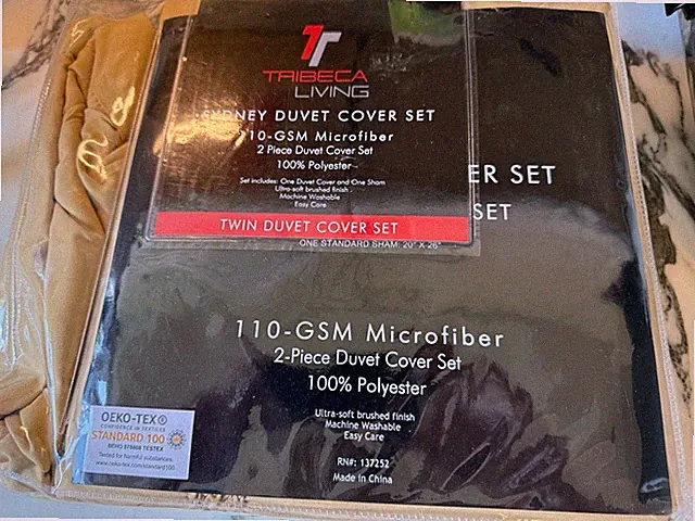 Tribeca Sydney Oversized Twin 2-piece Pintuck Duvet Cover Set Gold