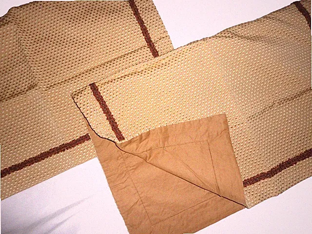 VERATEX GOLD BROWN SQUARE DOTS TEXTURED (2) STANDARD PILLOW SHAMS 20 X 26